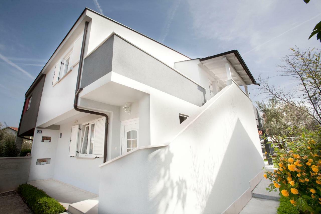 Apartment Ana Fažana Exteriör bild