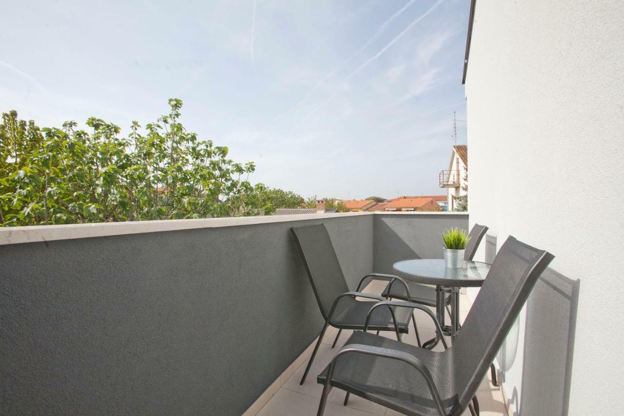 Apartment Ana Fažana Exteriör bild